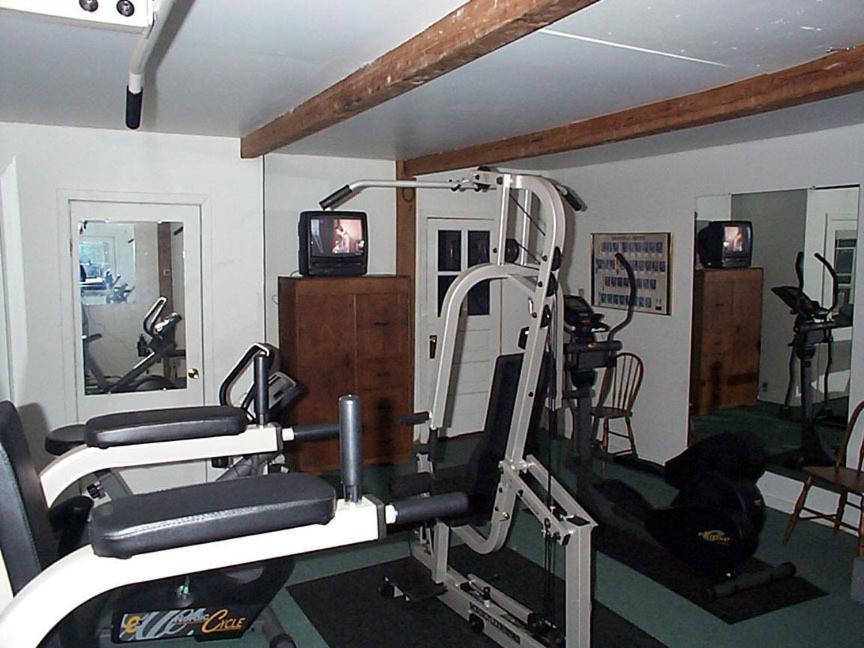 Inn At Pleasant Lake New London Εξωτερικό φωτογραφία