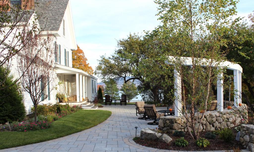 Inn At Pleasant Lake New London Εξωτερικό φωτογραφία