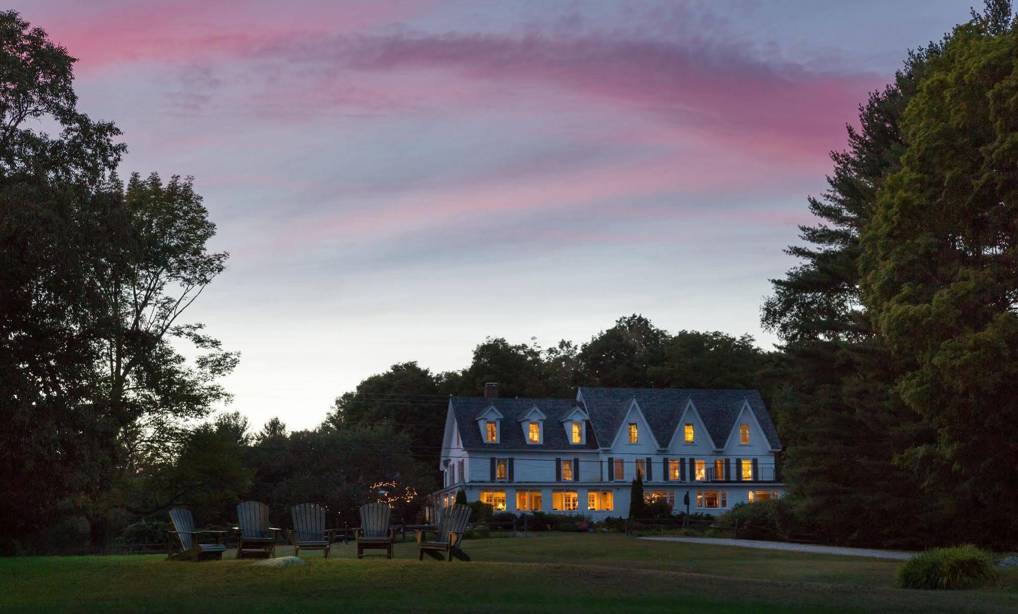 Inn At Pleasant Lake New London Εξωτερικό φωτογραφία