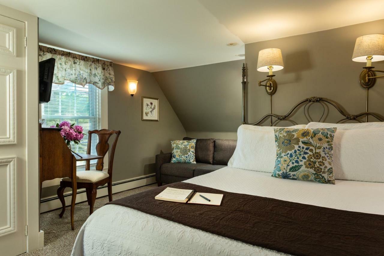 Inn At Pleasant Lake New London Εξωτερικό φωτογραφία