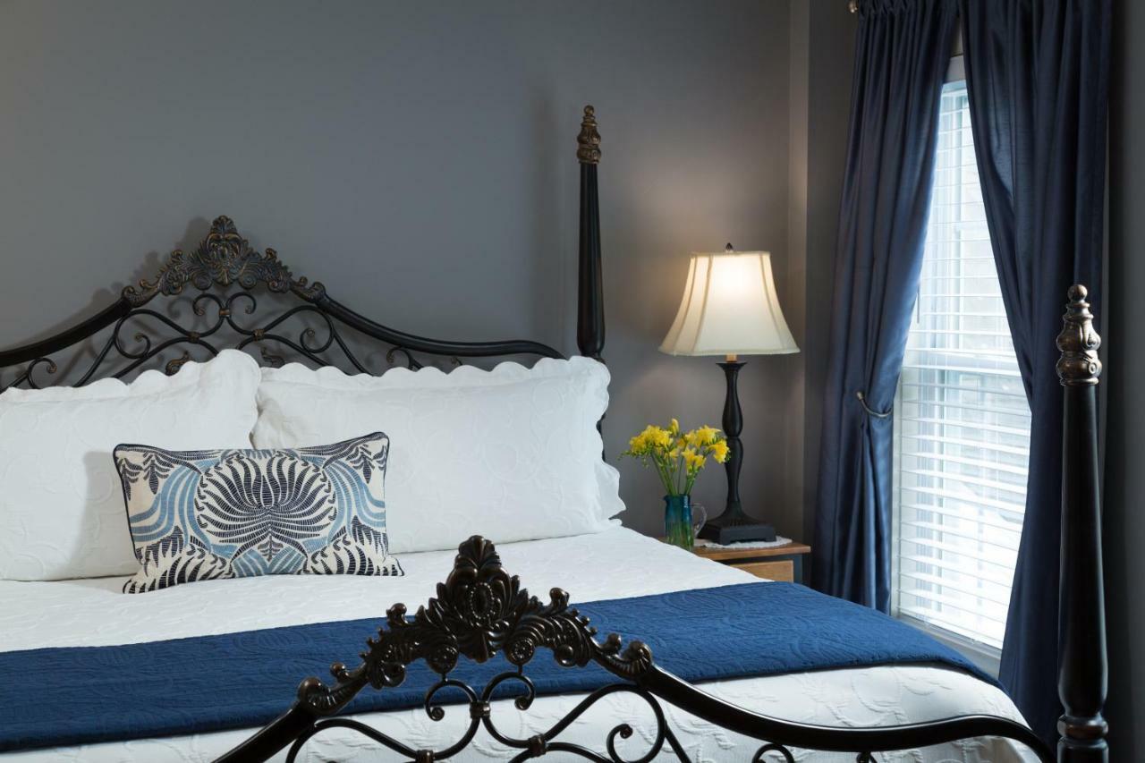 Inn At Pleasant Lake New London Εξωτερικό φωτογραφία